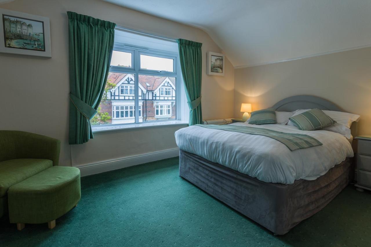 Relax At Rosscourt Guest House-Free On Site Parking (Adults Only) Bournemouth Eksteriør bilde