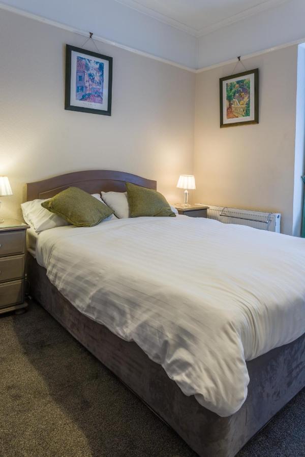 Relax At Rosscourt Guest House-Free On Site Parking (Adults Only) Bournemouth Eksteriør bilde