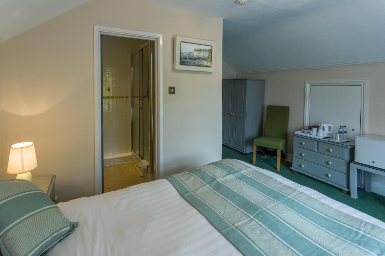 Relax At Rosscourt Guest House-Free On Site Parking (Adults Only) Bournemouth Eksteriør bilde