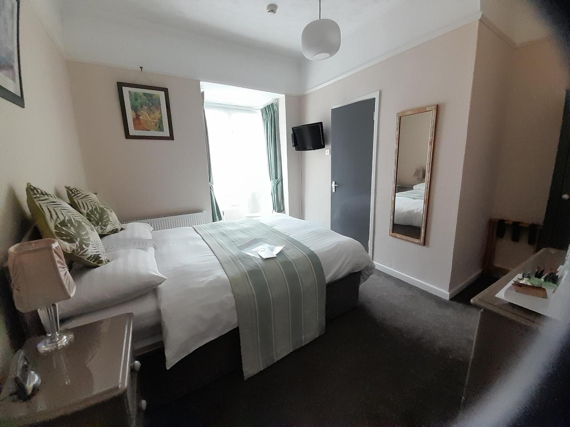 The Rosscourt Hotel (Adults Only) Bournemouth Eksteriør bilde