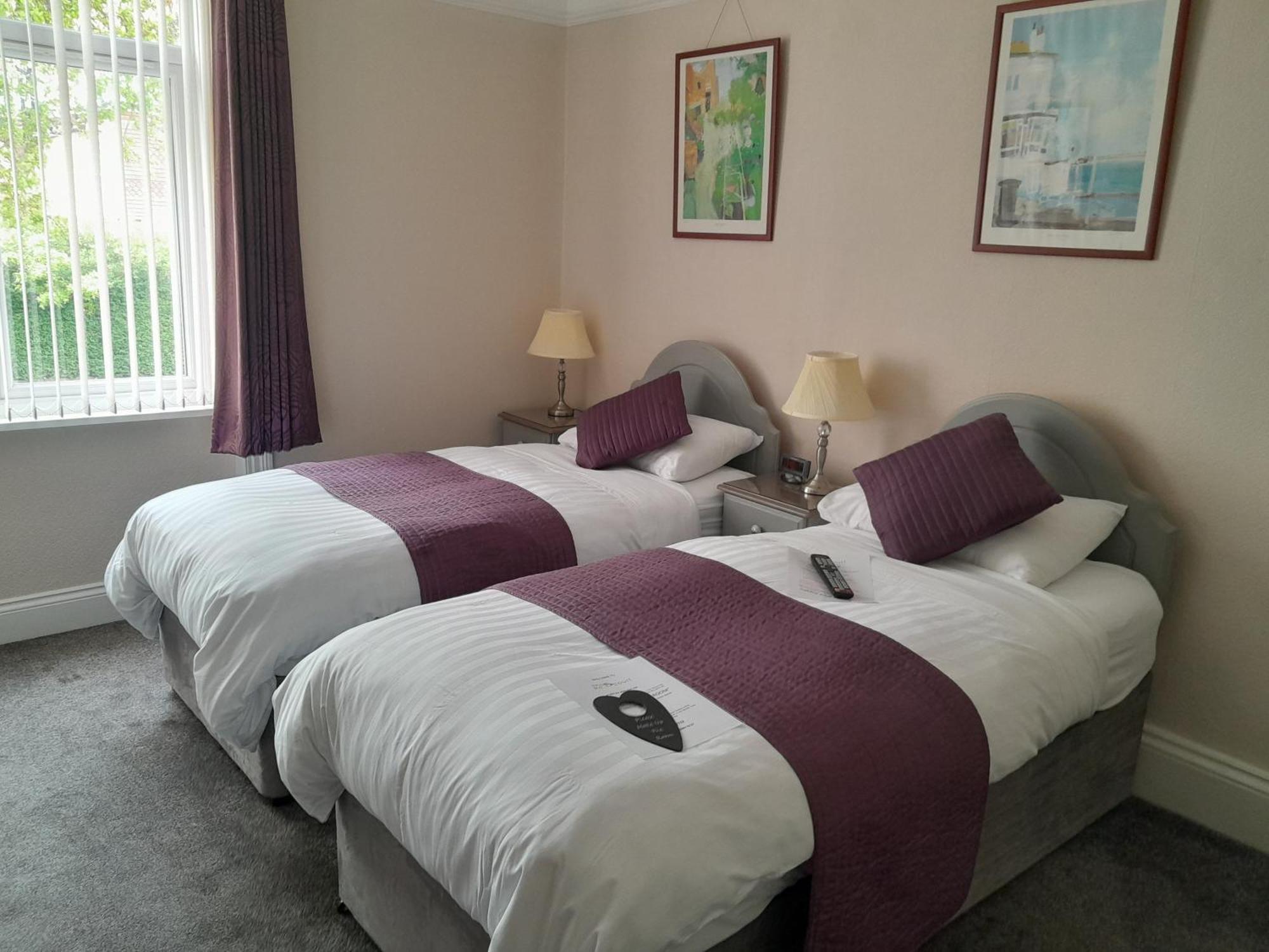 Relax At Rosscourt Guest House-Free On Site Parking (Adults Only) Bournemouth Eksteriør bilde