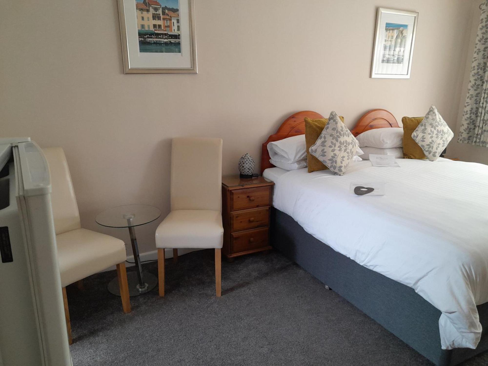 Relax At Rosscourt Guest House-Free On Site Parking (Adults Only) Bournemouth Eksteriør bilde